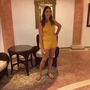 Meet your Posher, Melanie